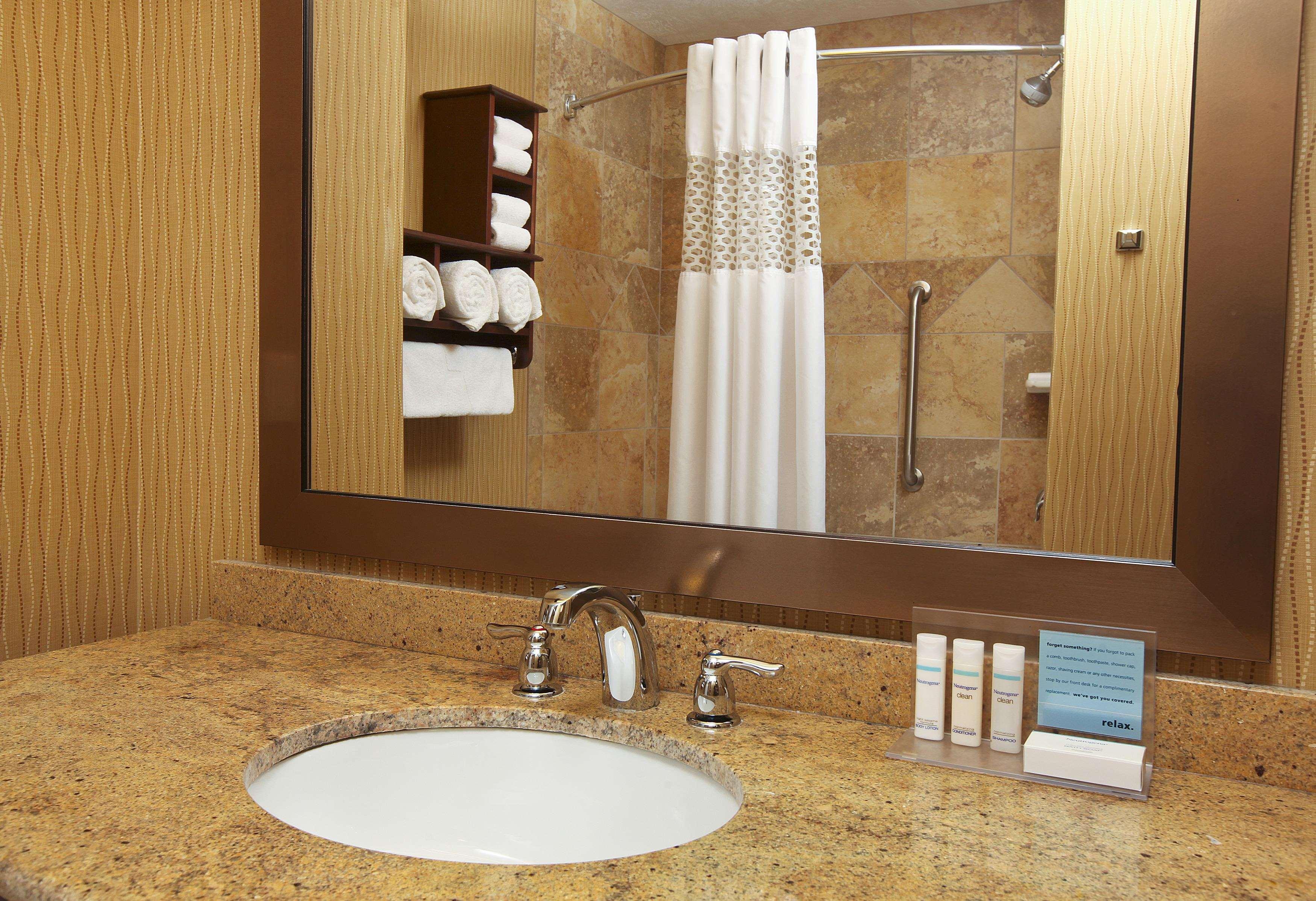 Hampton Inn & Suites Fargo Medical Center Zewnętrze zdjęcie