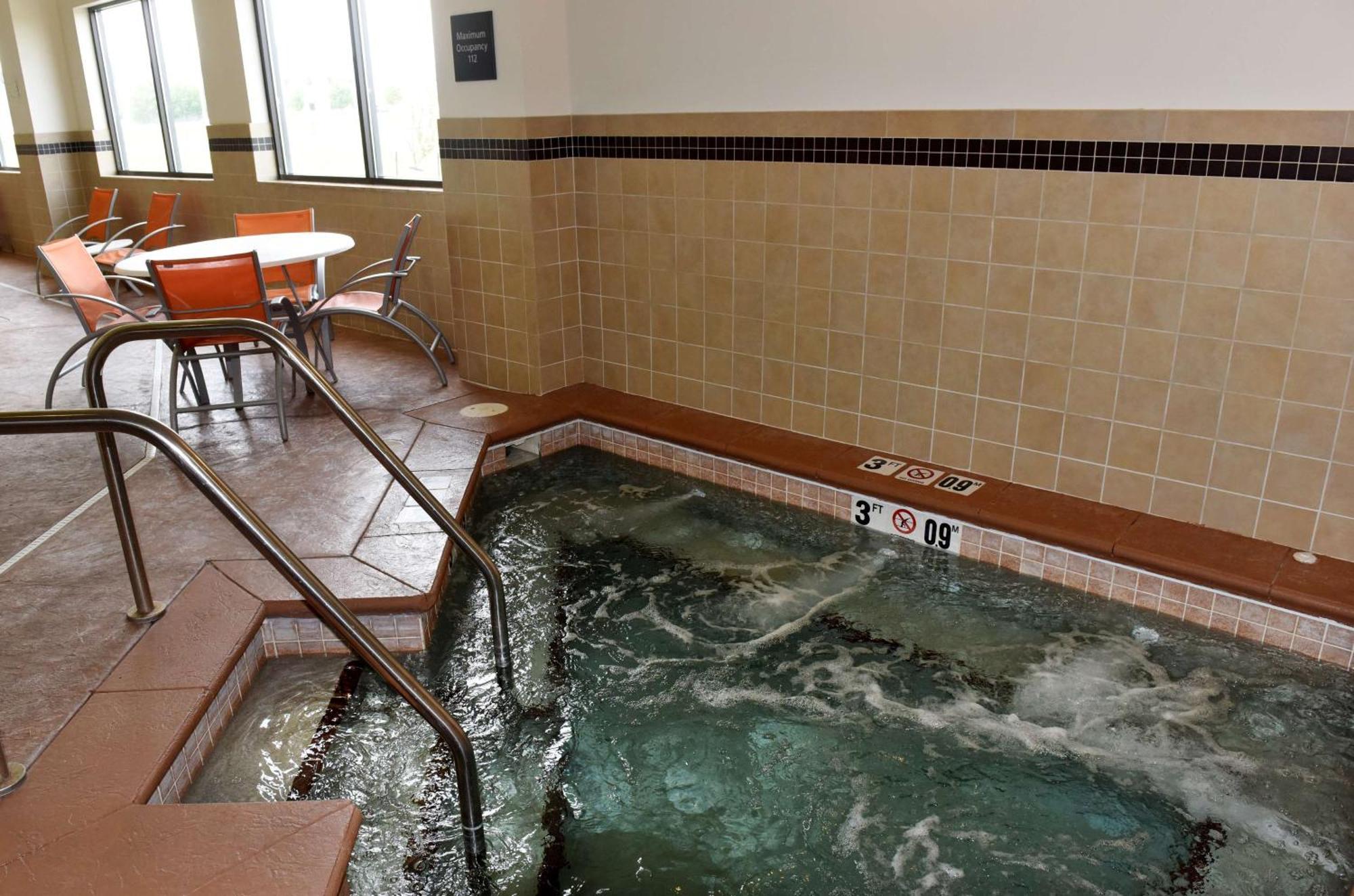 Hampton Inn & Suites Fargo Medical Center Zewnętrze zdjęcie